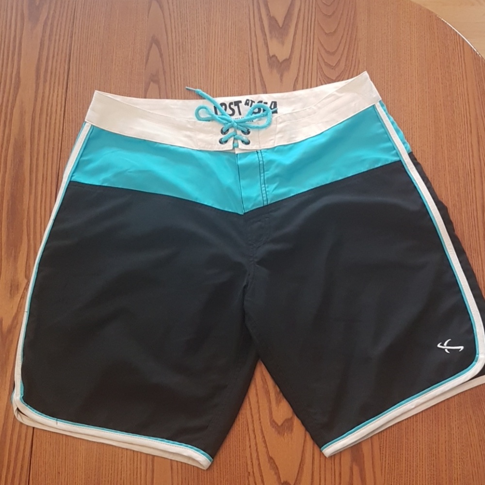 Men's swimming trunks